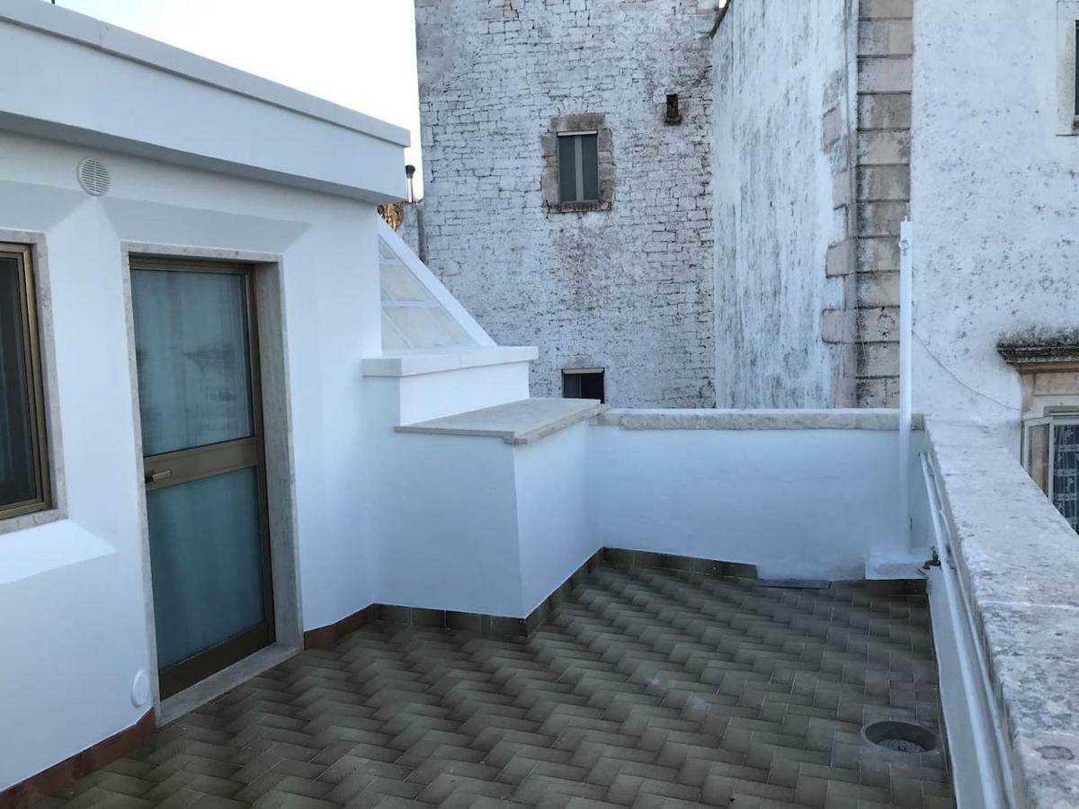 Casa Vacanze Affitti Brevi "Porta Nuova" Locorotondo Bagian luar foto